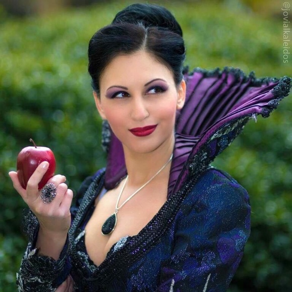 evilqueenjacky